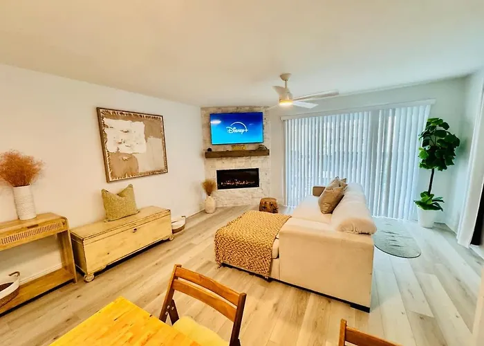 Holiday home Beachfront Housesteps To Sunset Clearwater Beach